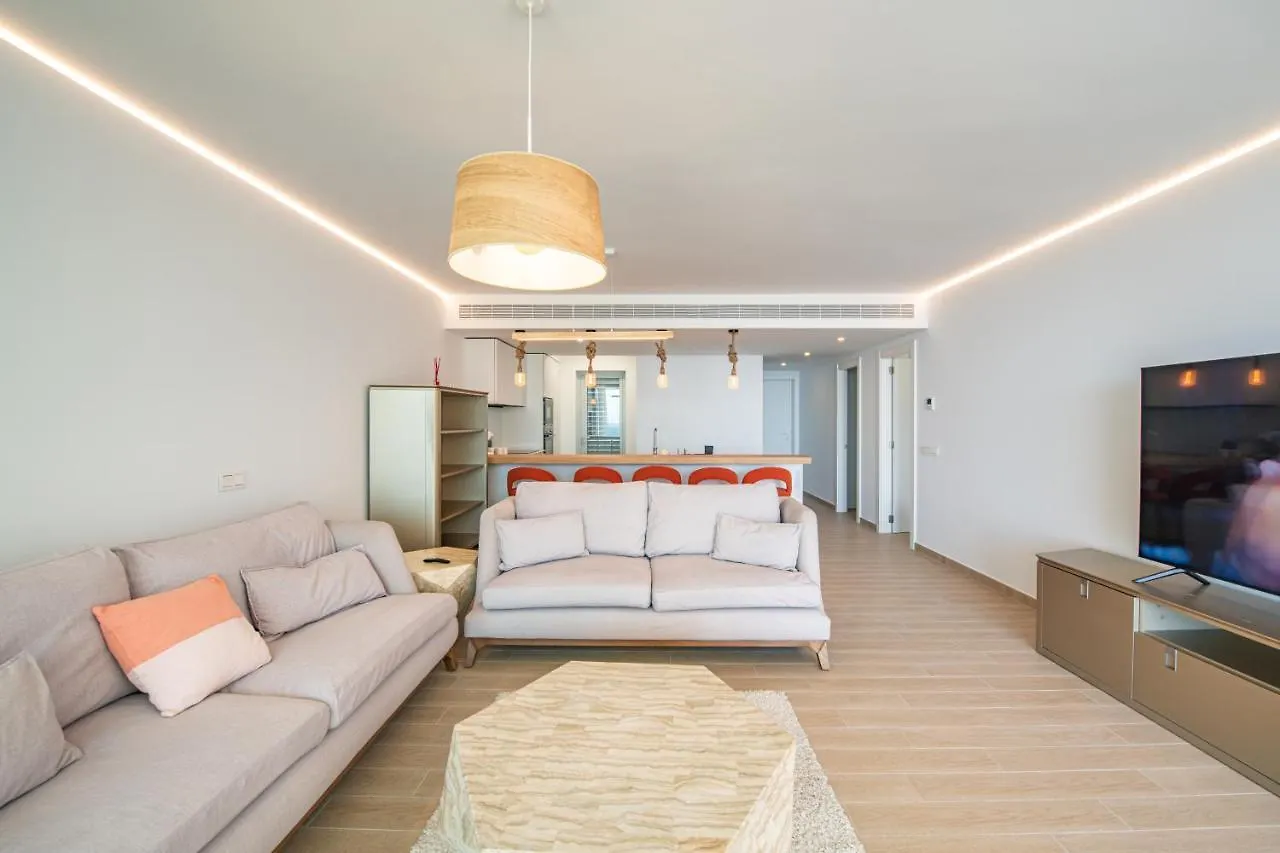 Excellent Two Bedroom Apartment Fuengirola Spain