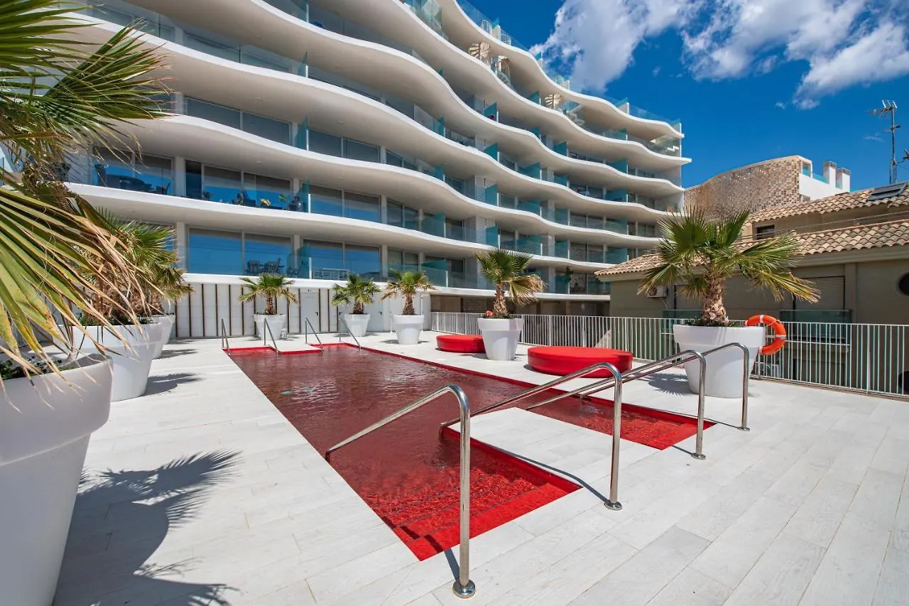 Excellent Two Bedroom Apartment contacts