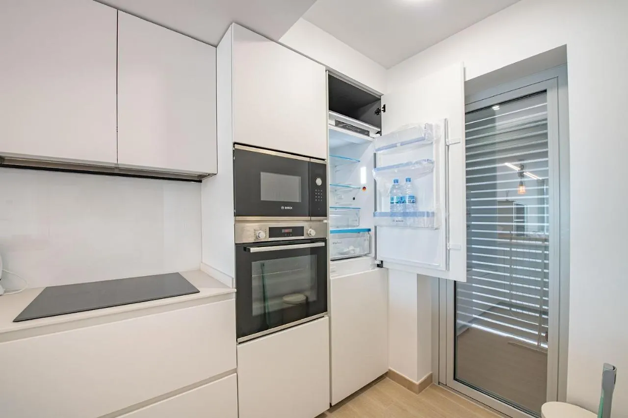 Excellent Two Bedroom Apartment Fuengirola